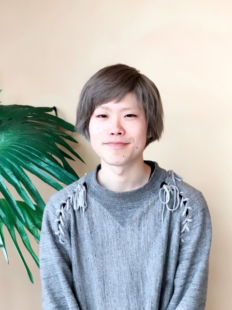 松江市美容室ヘアサロンのビセンス　スタッフ　岩崎郁也
