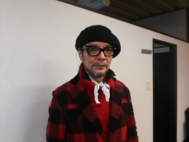 松江市美容室ヘアサロンのビセンス　スタッフ　ジョニー